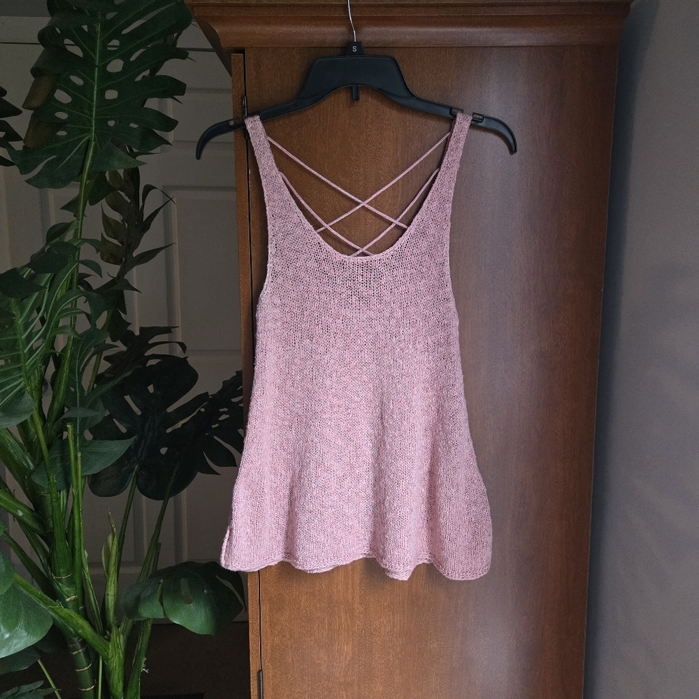 American Eagle Outfitters Light Pink Knit Tank Top Small